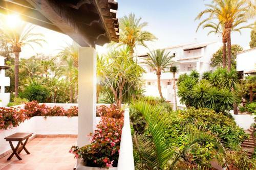 Hotel Puente Romano Beach Resort & Spa