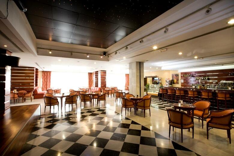 Hotel Monarque Sult�n