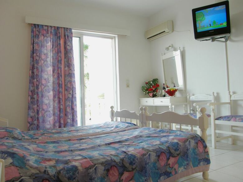 Pefkos Garden Hotel