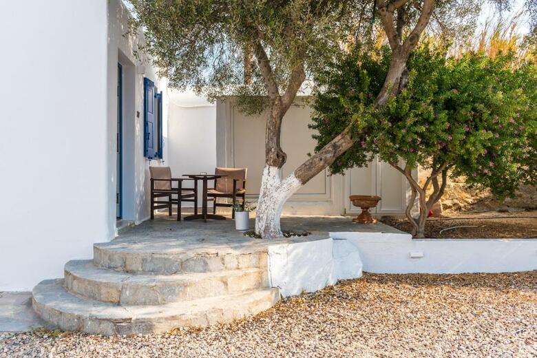 Hotel Vienoula's Garden