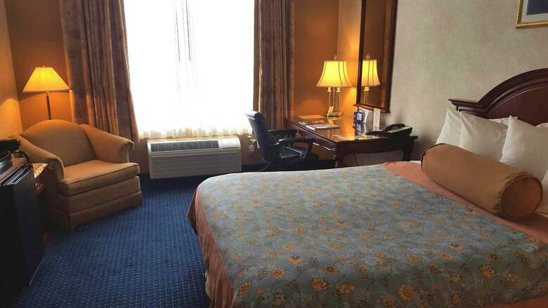 Hotel Best Western Plus Lawnfield Inn And Suites