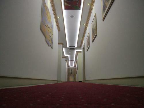 Mustang Hotel