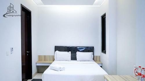 Hostal Regentown Near Ice Bsd