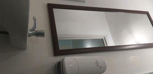 Studio Room At Apartment Aeropolis By Rusdi