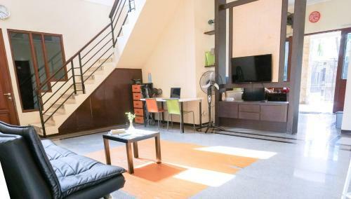 Hostal Green Surabaya Homey