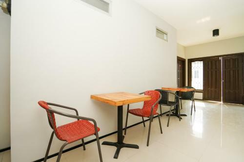 Hotel Oyo 1541 Padang Pasir C-12 Residence