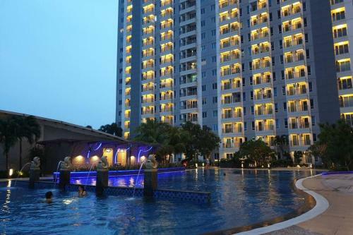 Cosmy Orchard Apartment At Pakuwon Mall With Wifi