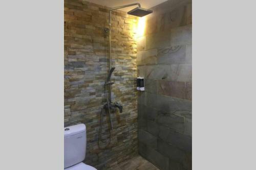 Cosmy Orchard Apartment At Pakuwon Mall With Wifi