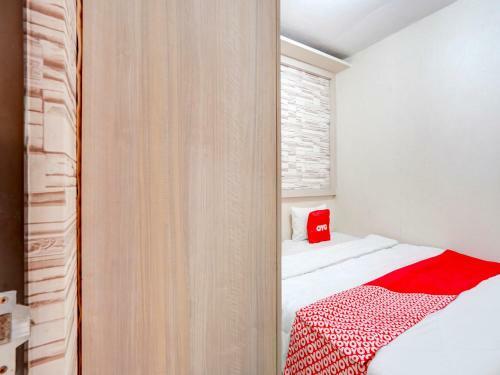 Hotel Oyo 90606 Glass House Citraland