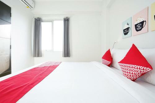 Hotel Vaccinated Staff - Oyo Flagship 910 Menara Rungkut Surabaya