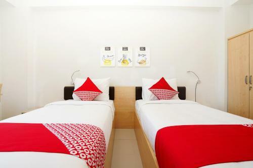Hotel Vaccinated Staff - Oyo Flagship 910 Menara Rungkut Surabaya