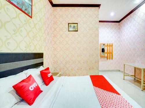 Oyo 90088 Hotel Mandiri Juanda