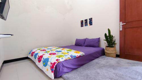 Bed & Breakfast Surabaya Homey Near Its