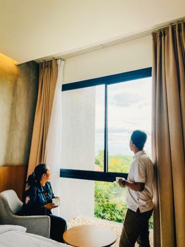 Kambaniru Beach Hotel And Resort