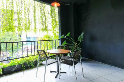 Hostal Labuana Homestay & Cafe Garden