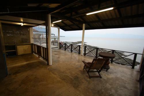 Ocean Front 2br 107sqm House - Panorama Sea View