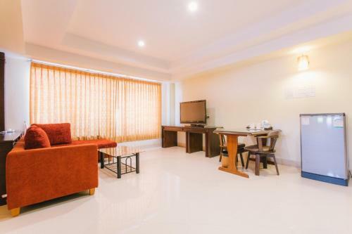 Royal Princess City Lamphun Hotel