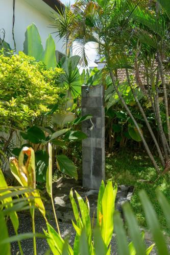 Hostal Tmn Damai Guest House
