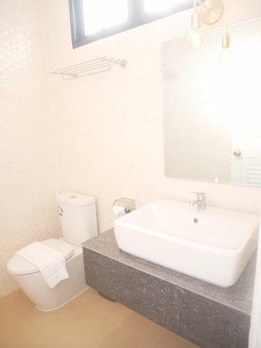 Hotel Look At Home Lamphun