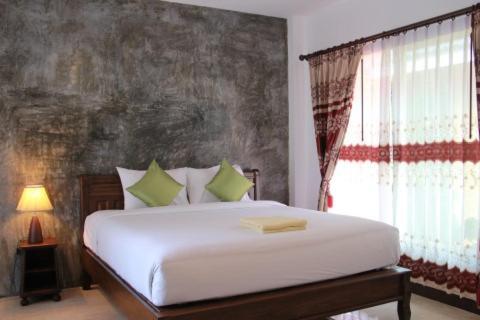 Hotel ??????????????? (resort At Lampang)