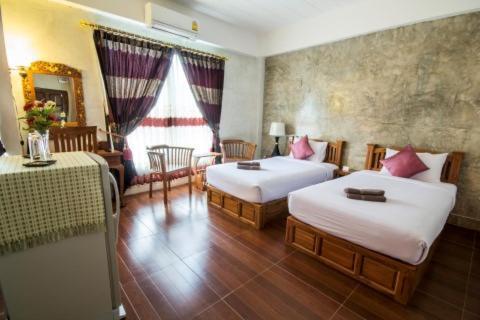 Hotel ??????????????? (resort At Lampang)