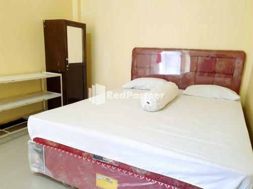 Hotel Boarding House Syariah Mm Bone Redpartner