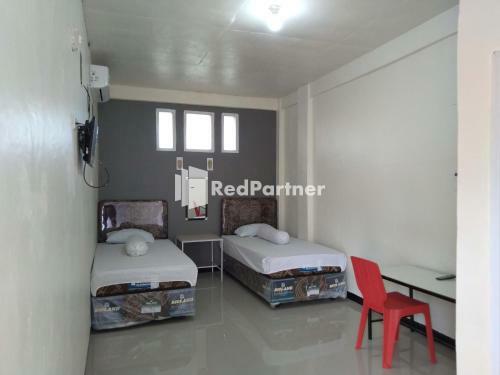 Hotel Boarding House Syariah Mm Bone Redpartner