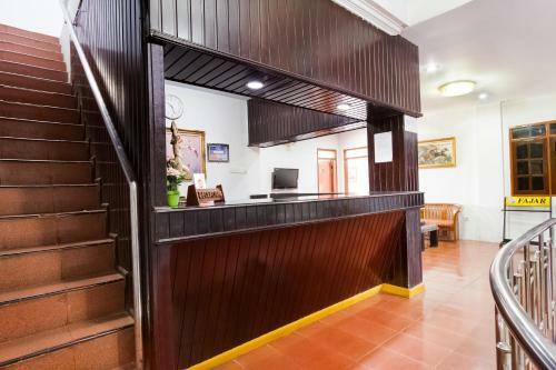 New Valentino Hotel Makassar