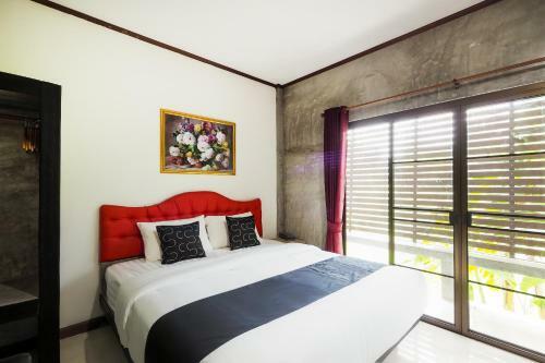 Hotel Capital O 997 Hug Lom Doi