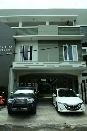 Alora Diponegoro Hotel Probolinggo