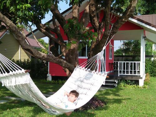 Bed & Breakfast Bo Tree Cottage On The River