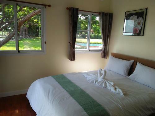 Bed & Breakfast Bo Tree Cottage On The River