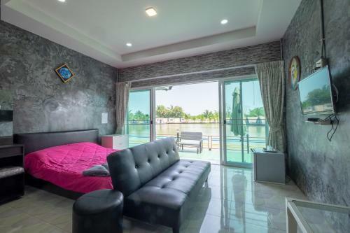 Hotel Feel Like Home ???????????