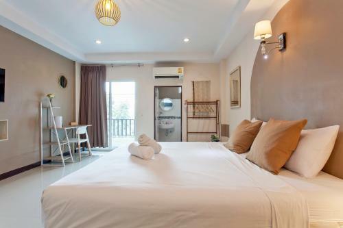 Albergue Cozzi By Grand Airport Resort