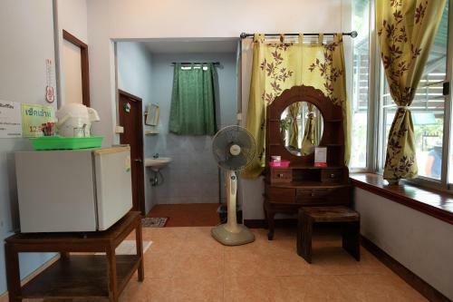Hotel Oyo 402 Raknatee Resort