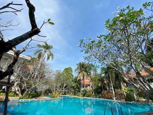 Hotel Thara Cholapruek Resort - Sha Extra Plus