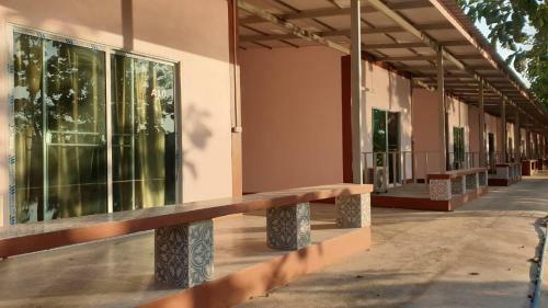 Hostal Baan Suan Chiva Saran