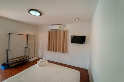 Hostal The Garden Town Residences