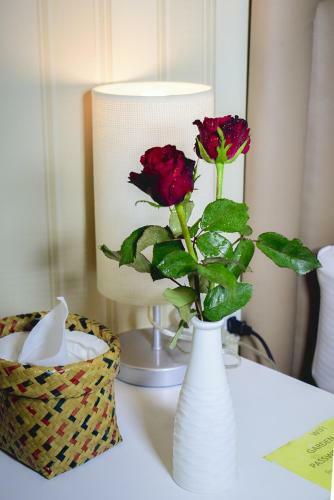 Hostal The Garden Town Residences