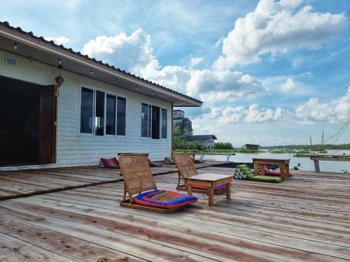 Baan Argong Homestay Pakphanang