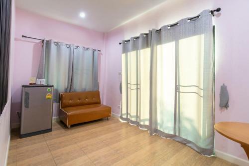 Hotel Oyo 798 Reurn Mareena Resort