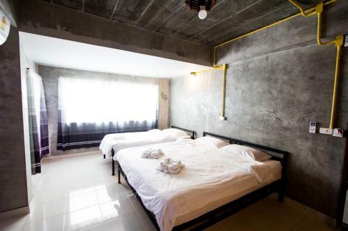 The Sky Loft Hotel