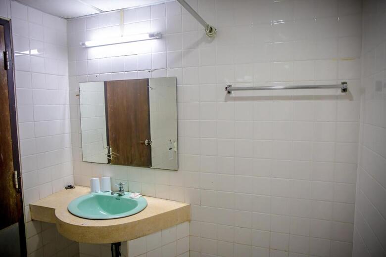 Lukmuang 2 Hotel