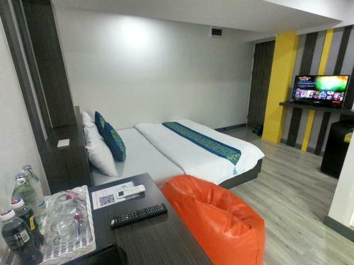 Aparthotel Riski Residence Bangbuathong