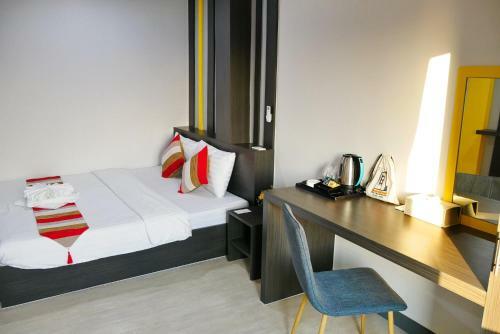 Aparthotel Riski Residence Bangbuathong