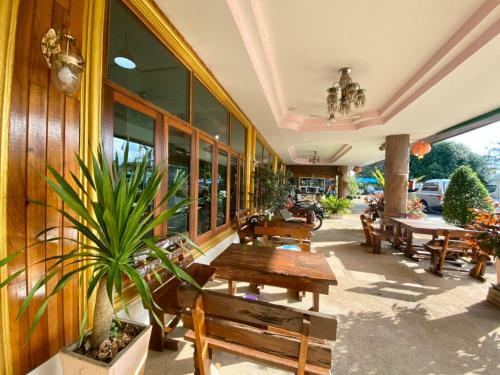 Sor Phattalung Hotel