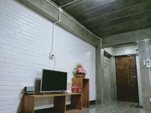 Hostal Baan 9'nan Guest Home In Nan City.