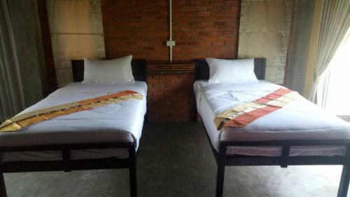 Hostal Baan 9'nan Guest Home In Nan City.