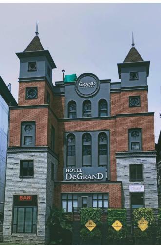 Hotel De Grand