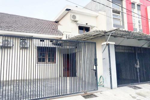 Hotel Koolkost @ Kendangsari (minimum Stay 6 Nights)
